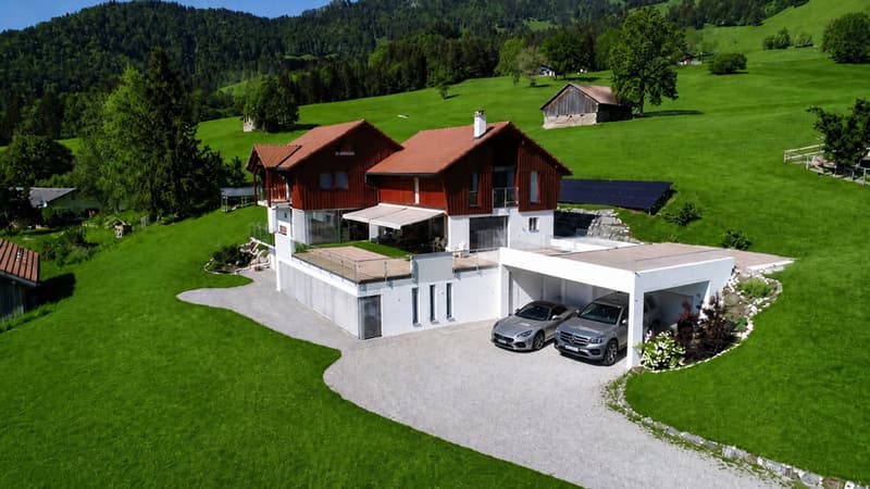 Außergewöhnliches Anwesen mit privatem Wellnessbereich und Panoramablick auf die Préalpen (3)