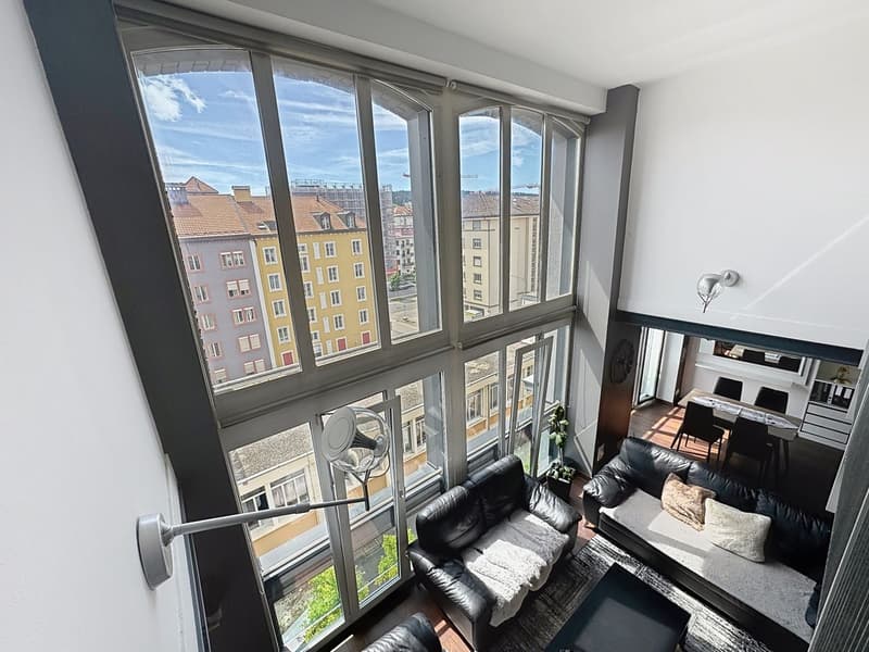 Lumière, hauteur, caractère : un duplex pas comme les autres à La Chaux-de-Fonds (1)