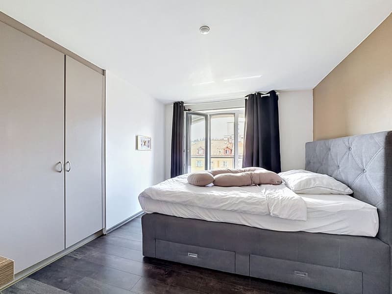 Lumière, hauteur, caractère : un duplex pas comme les autres à La Chaux-de-Fonds (8)