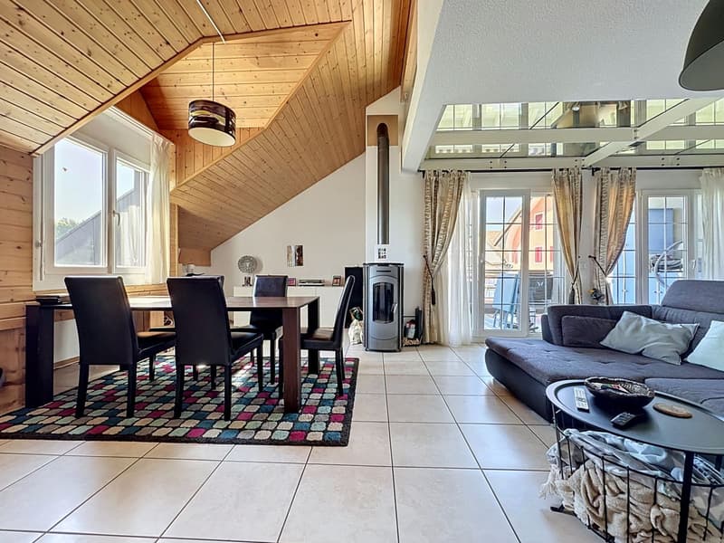 Bright duplex with generous volumes in the heart of Servion (5)