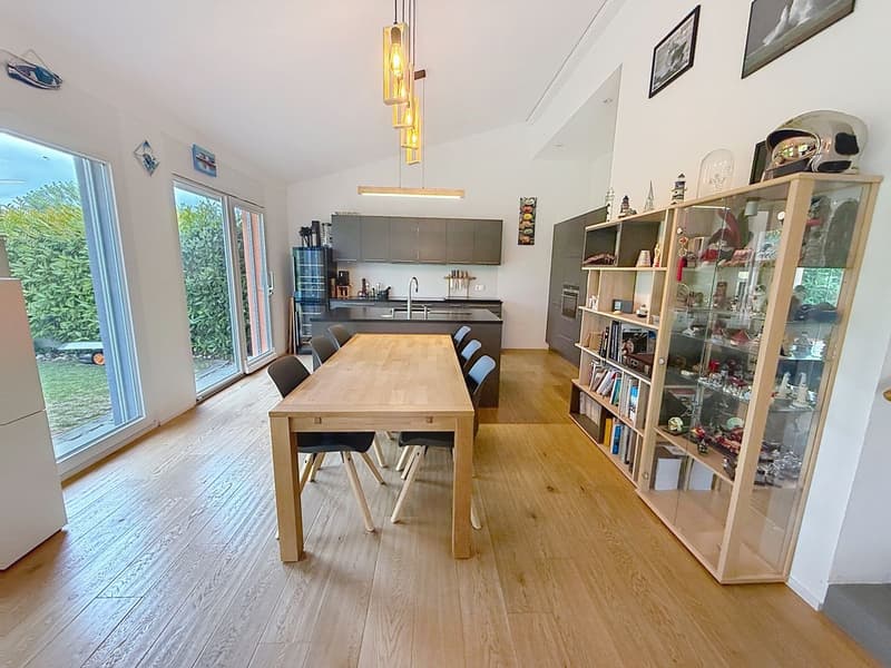 A privileged living environment in the heart of Cudrefin (9)