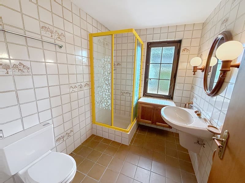 Geräumige Familienvilla auf einem außergewöhnlichen Grundstück von 1'435 m² (13)