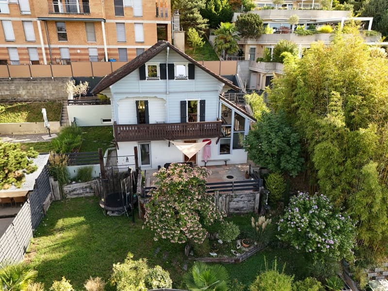 Maison indépendante de caractère avec jardin, studio et potentiel locatif (1)