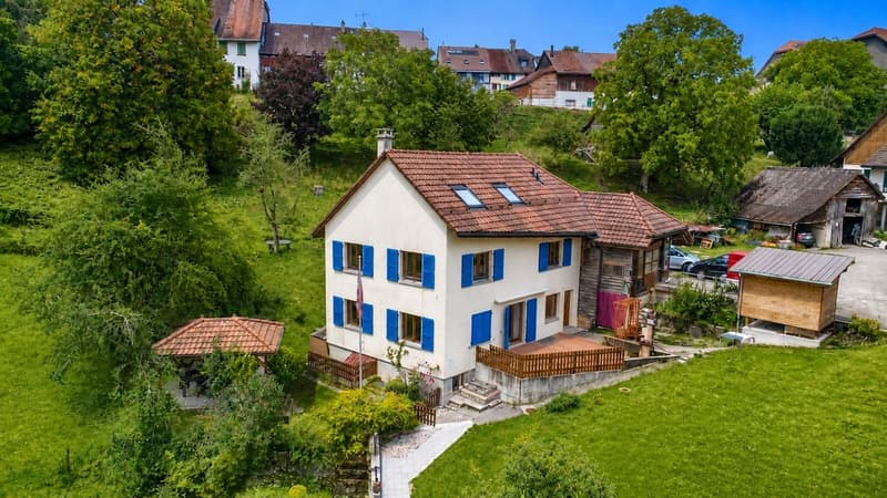 Enfin une maison où toute votre famille trouve sa place, à 7 min de Bercher, du LEB et des écoles (1)