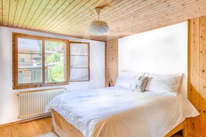 Appartement au charme d'antan au coeur de Champéry (9)