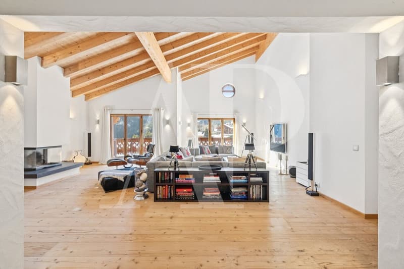 Attique alpin-chic d'exception au coeur de Champéry (1)