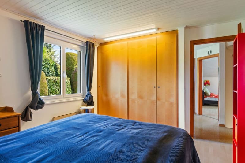 Charming semi-detached villa (15)