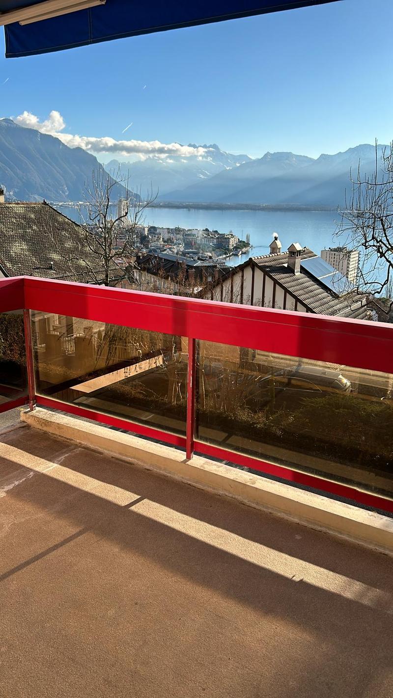 Bel appartement 2 pièces avec vue lac (2)