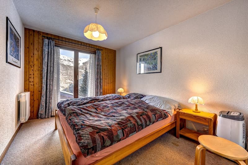 Charming 3-bedroom chalet with panoramic mountain views and excellent access to ski lifts (9)