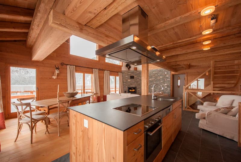 Spacieux chalet de cinq chambres avec vue panoramique (5)
