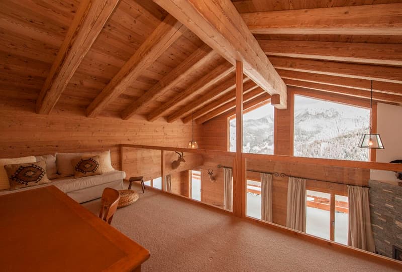 Spacieux chalet de cinq chambres avec vue panoramique (9)