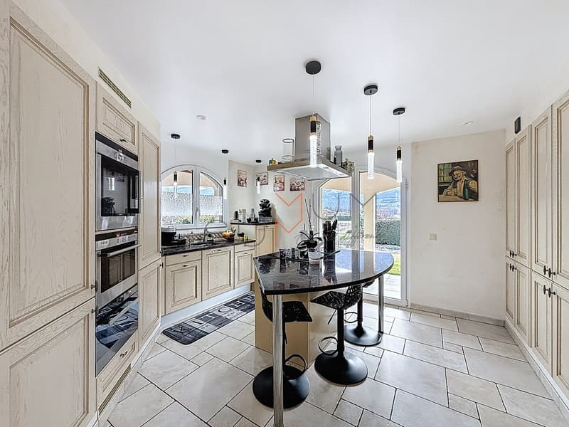 Ardon villa avec piscine sur 1'500 m² (5)