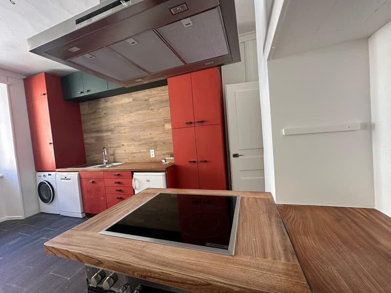 Bright 3.5-room apartment in La Chaux-de-Fonds (11)