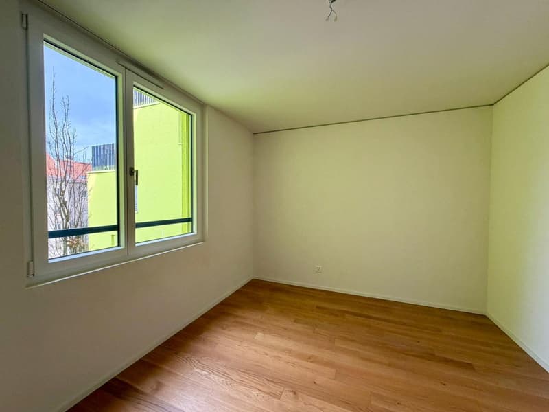 Spacieux appartement de 4.5 pièces au 5ème étage à La Chaux-de-Fonds (5)