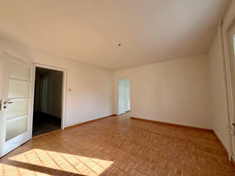 Einzigartiges 3-Zimmer-Apartment mit Balkon (5)