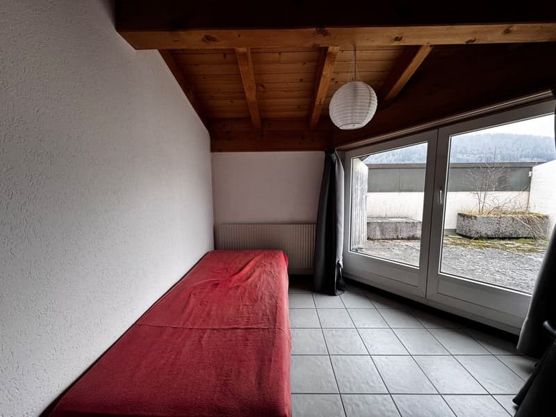 Ampio appartamento di 5.5 locali con terrazza a Saint-Imier (13)