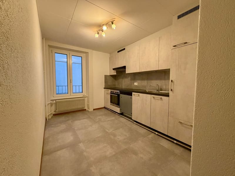 Drei-Zimmer-Wohnung mit Balkon in Neuchâtel (4)