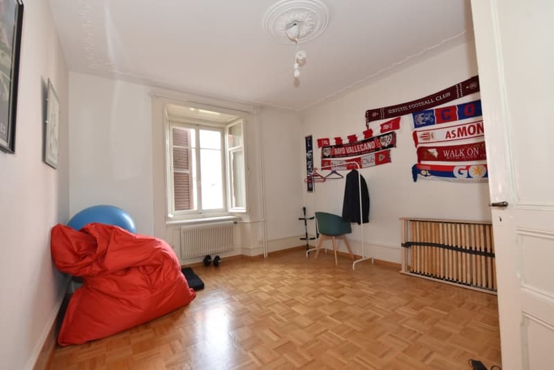 Appartement de 2 pièces disponible immédiatement à La Chaux-de-Fonds (3)