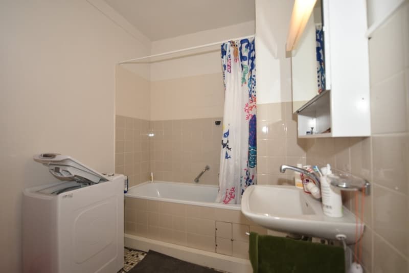 Appartement de 2 pièces disponible immédiatement à La Chaux-de-Fonds (5)