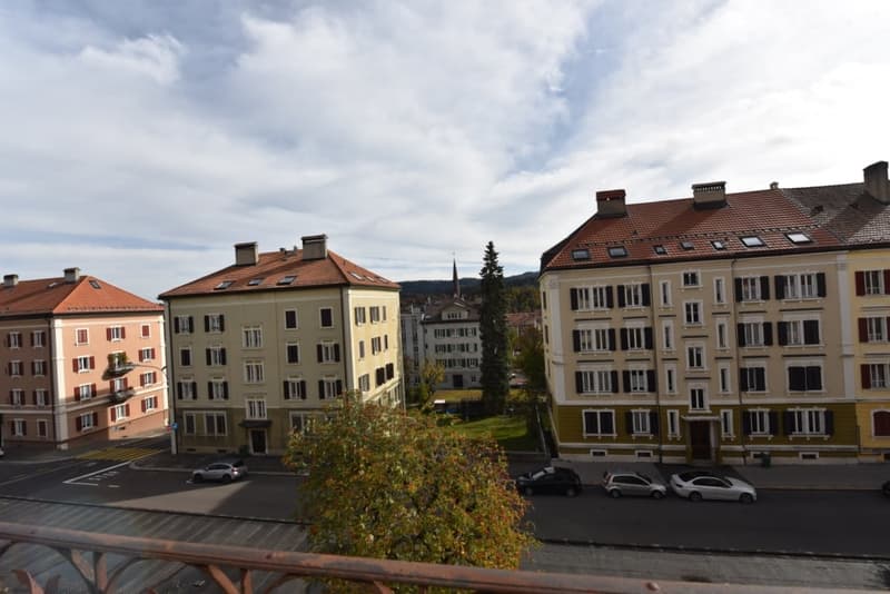 Appartement de 2 pièces disponible immédiatement à La Chaux-de-Fonds (1)