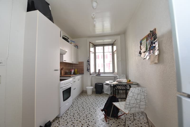 Appartement de 2 pièces disponible immédiatement à La Chaux-de-Fonds (2)