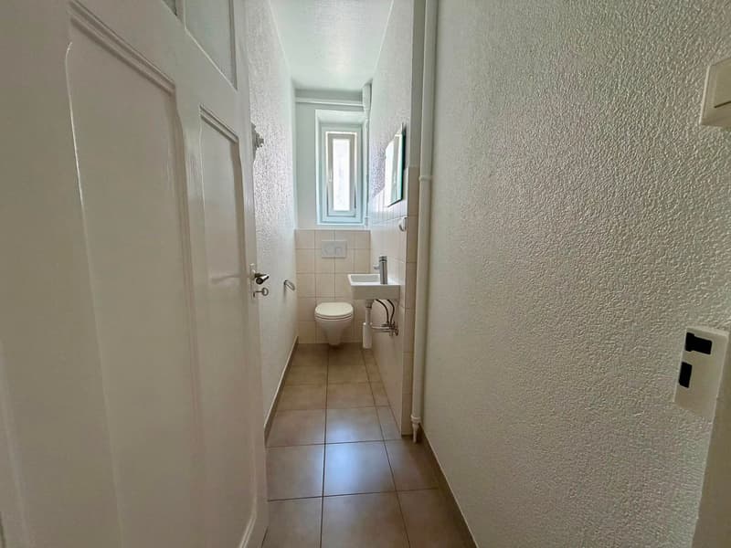 Helles 3-Zimmer-Wohnung mit Balkon in La Chaux-de-Fonds (5)