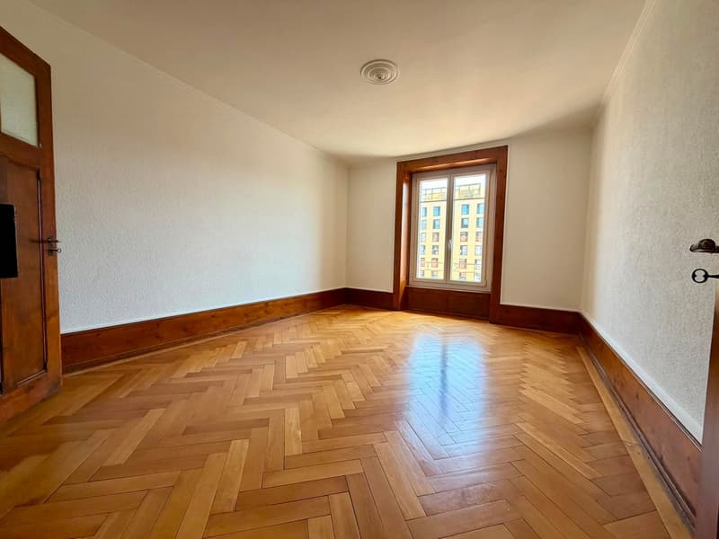 Helles 3-Zimmer-Wohnung mit Balkon in La Chaux-de-Fonds (1)