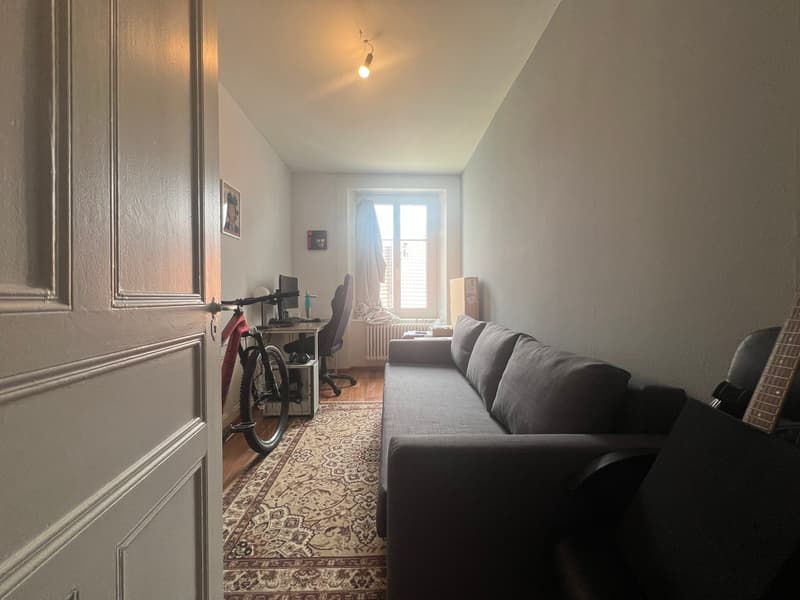 Appartement lumineux de 3 pièces à La Chaux-de-Fonds (5)
