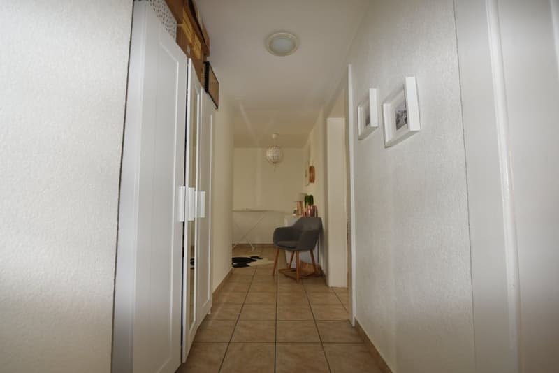 Zweieinhalb-Zimmer-Wohnung mit viel Licht zu vermieten – Rue du Progrès, La Chaux-de-Fonds (7)