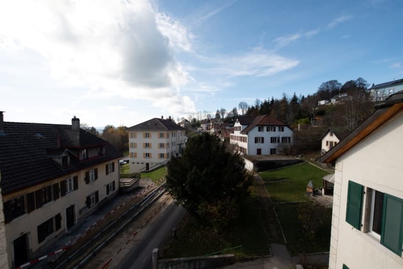 Appartement lumineux de 3 pièces avec belle vue à Les Ponts-de-Martel (7)