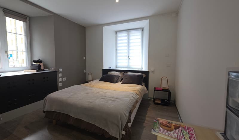 Charmantes 2.5-Zimmer-Wohnung in La Chaux-de-Fonds (4)