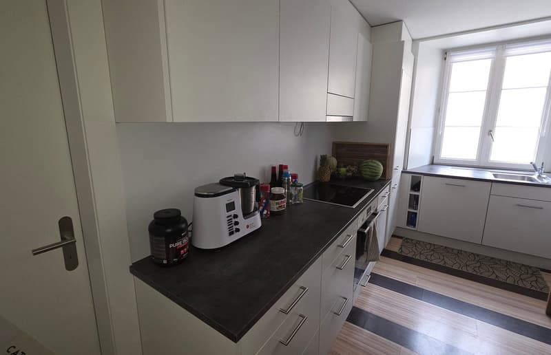 Charmantes 2.5-Zimmer-Wohnung in La Chaux-de-Fonds (5)