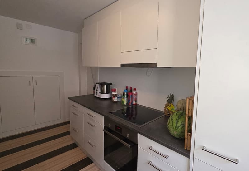 Charmantes 2.5-Zimmer-Wohnung in La Chaux-de-Fonds (6)