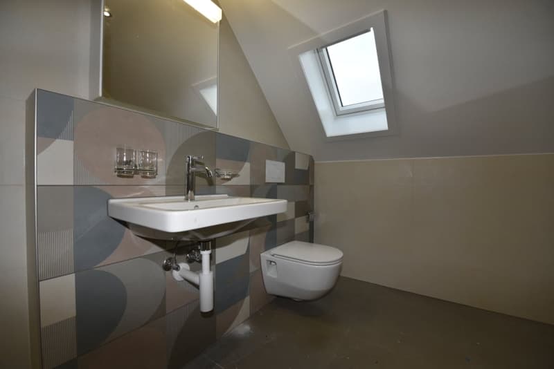 Charming 2.5-room apartment with character – Close to the Bee Temple (5)