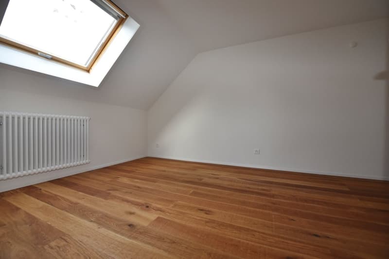 Charming 2.5-room apartment with character – Close to the Bee Temple (4)
