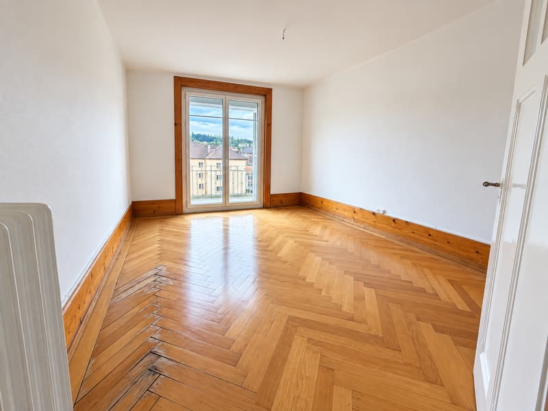 Sublime appartement de 2 pièces avec balcon (3)