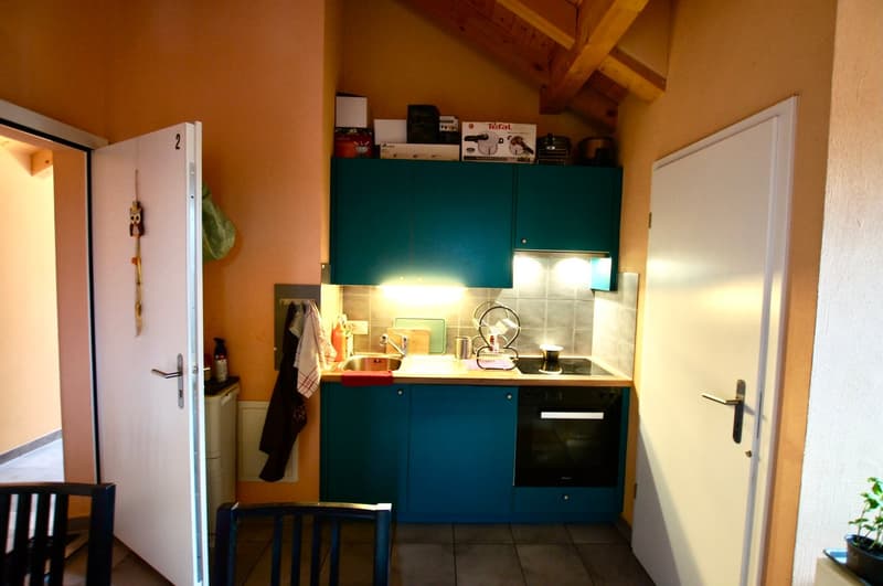 Immeuble rénové en 2016 de 6 appartements + 1 Bar-Restaurant (9)