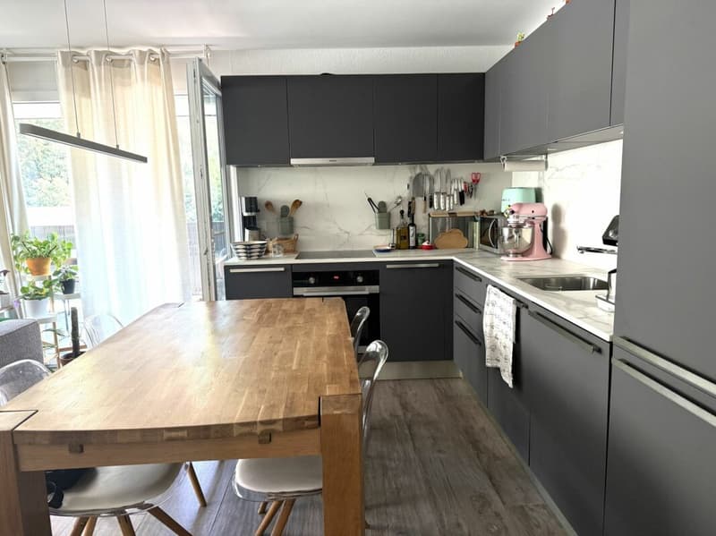 UNE BELLE OPPORTUNITÉ À SAISIR - POUR Y VIVRE OU POUR INVESTIR (3)