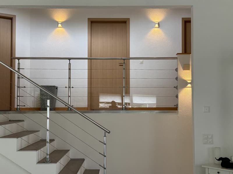 Une villa de 208 m² pleine de charme et de caractère, loin des constructions standardisées, sur un magnifique terrain arboré. (10)