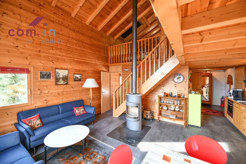 Val d'Hérens, beautiful 2002 chalet with breathtaking 180-degree view (2)