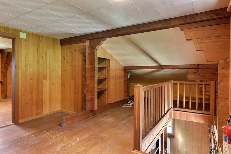 OPPORTUNITY TO SEIZE - CHARMING 5.5-ROOM CHALET WITH BEAUTIFUL VIEW IN A QUIET LOCATION (12)