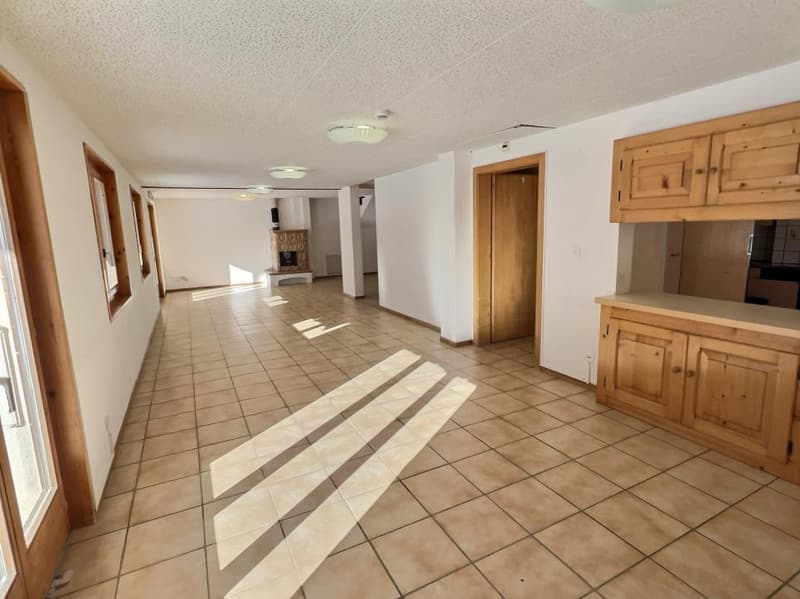 Grand potentiel pour ce chalet à l'Etivaz ! (2)