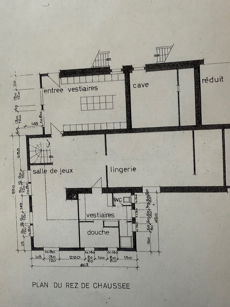 House with 10 rooms in Château-d'Oex (8)