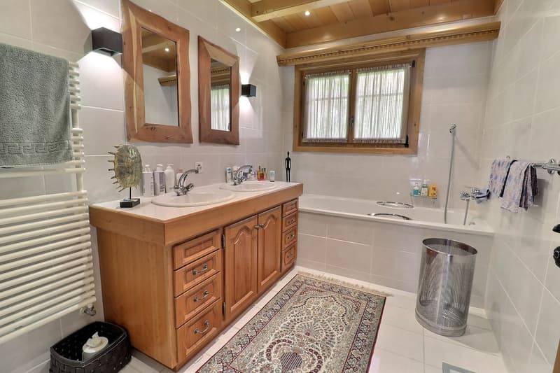 Magnifisches Duplex mit 5 Zimmern zu verkaufen in Château-d'Oex (8)