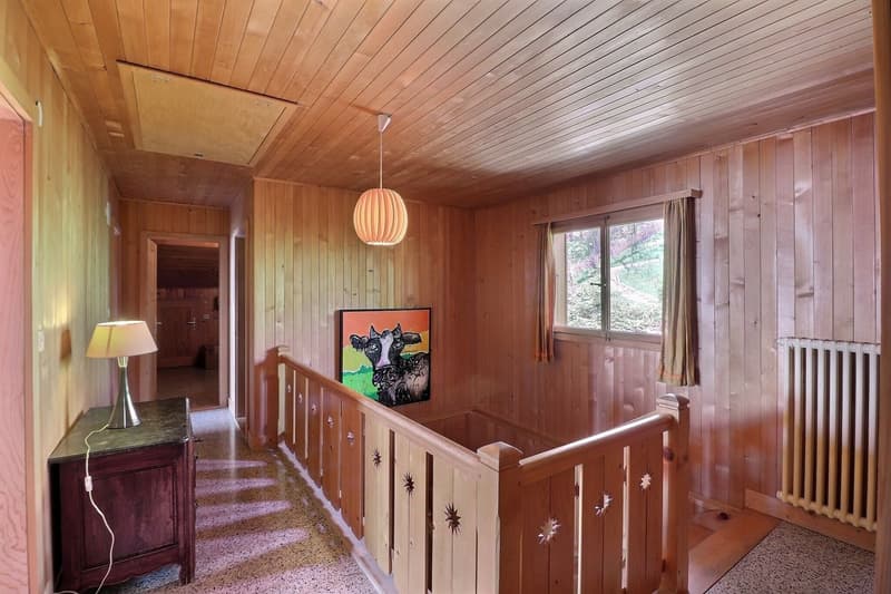 Large 9-room chalet with a pool in a very quiet area with a grand panoramic view (10)