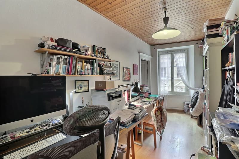 Charming 4.5-room apartment in the heart of Vevey, 2 minutes from the lake (13)