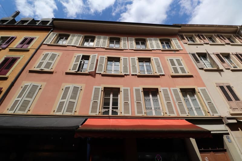 Charming 4.5-room apartment in the heart of Vevey, 2 minutes from the lake (3)