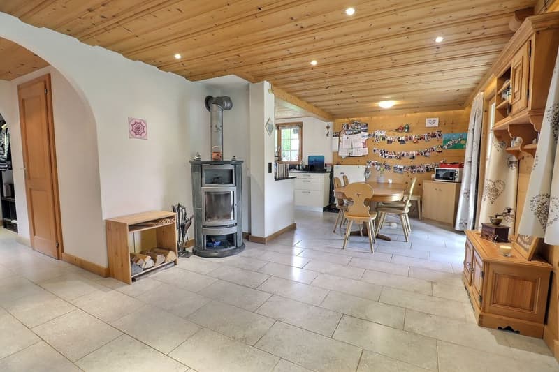 Bello chalet in vendita a Rossinière (5)