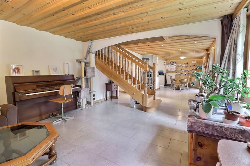 Bello chalet in vendita a Rossinière (6)