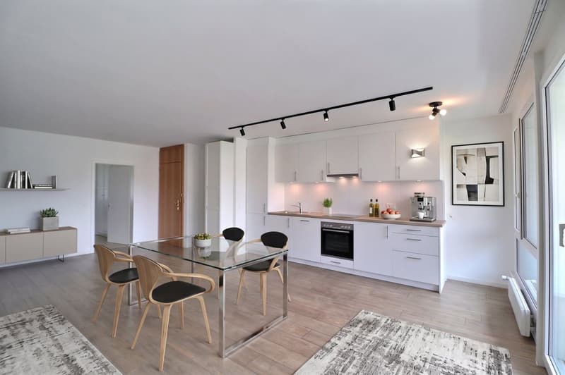 OPPORTUNITY: 4.5-ROOM APARTMENT AVAILABLE IMMEDIATELY WITH BUS STOPS NEARBY (1)